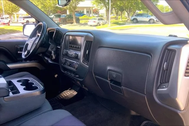 Used 2014 BLUE GRANITE METALLIC Chevrolet LT image 16