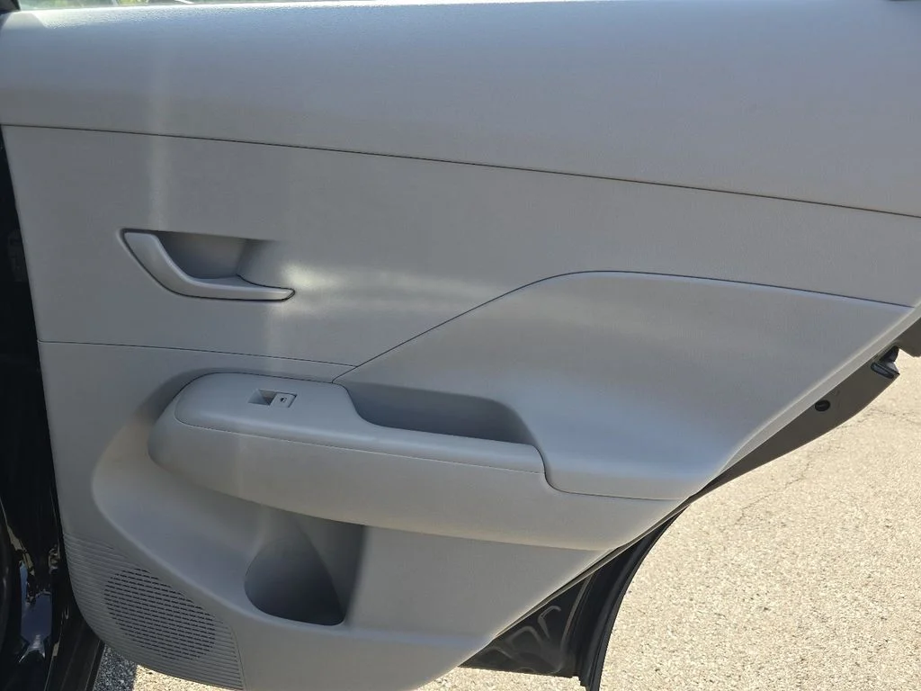 Used 2024 Black Hyundai SE image 20