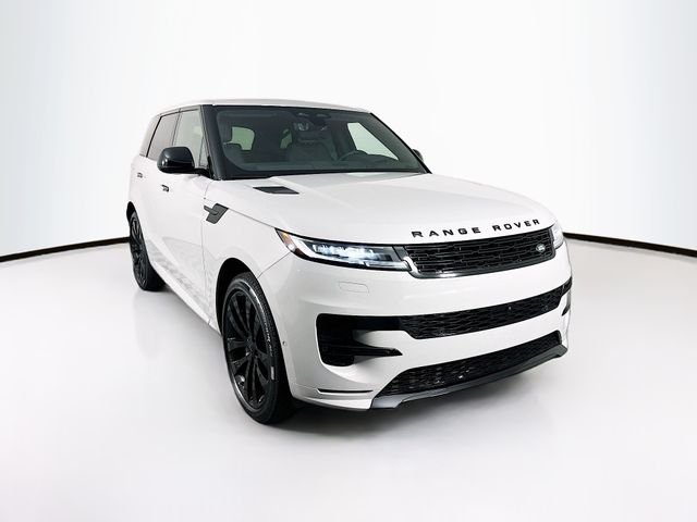 New 2026 Gray Land Rover Dynamic SE image 3