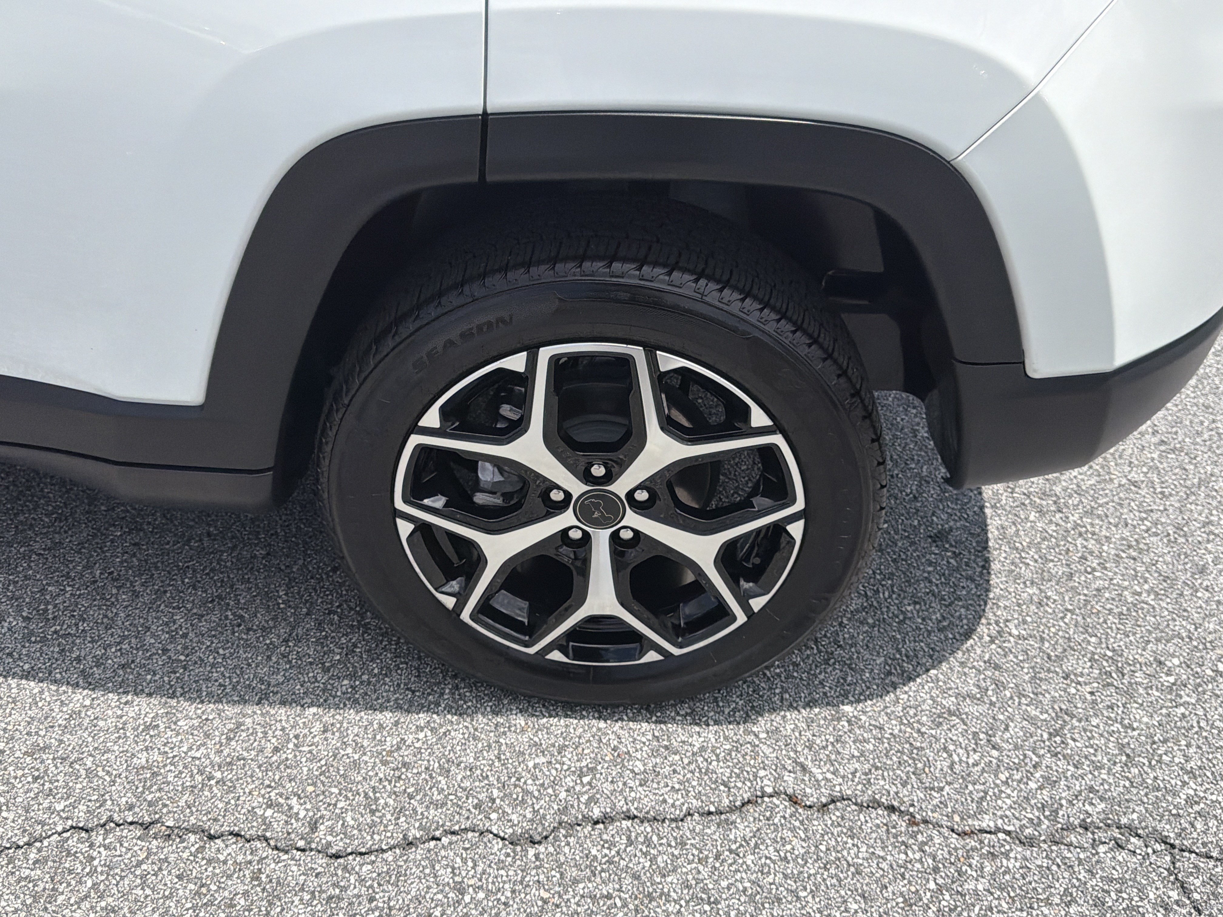 Used 2025 Bright White Clearcoat Jeep Limited image 23