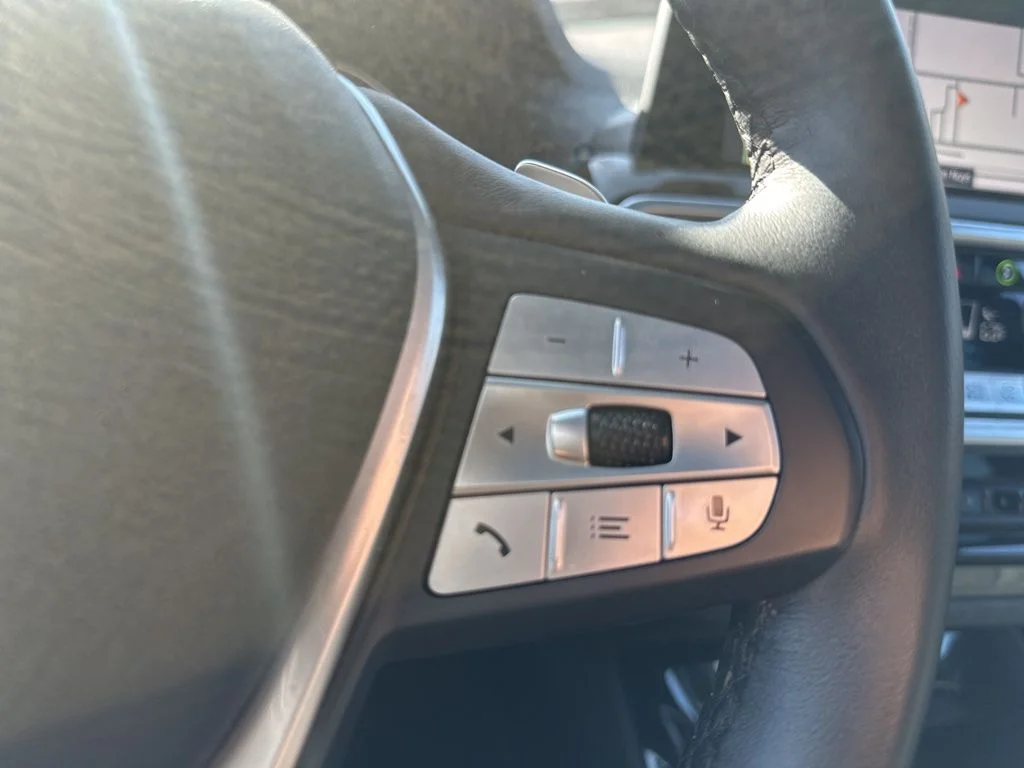 Used 2023 Gray BMW sDrive30i image 16