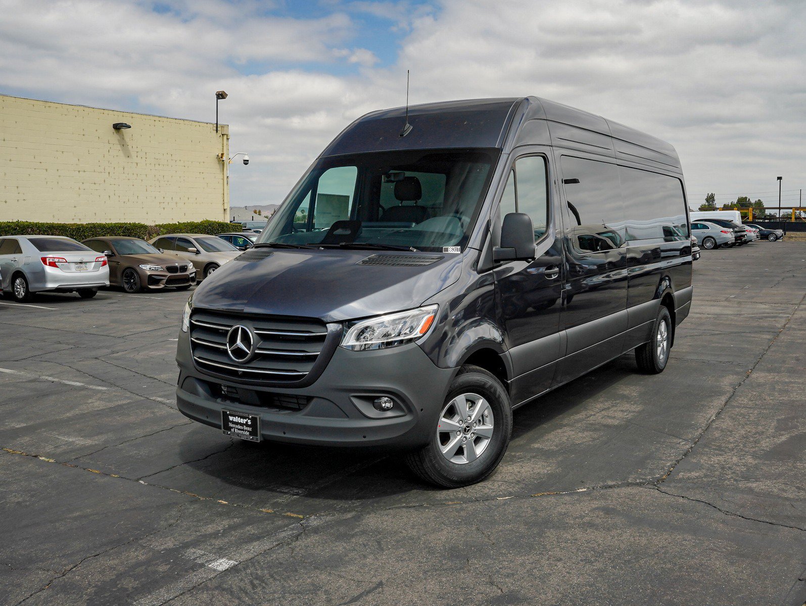 2026 Mercedes-Benz Sprinter 2500 170 WB HO High Roof's photo