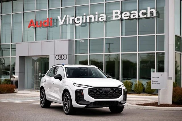 2026 Audi Q3 S line