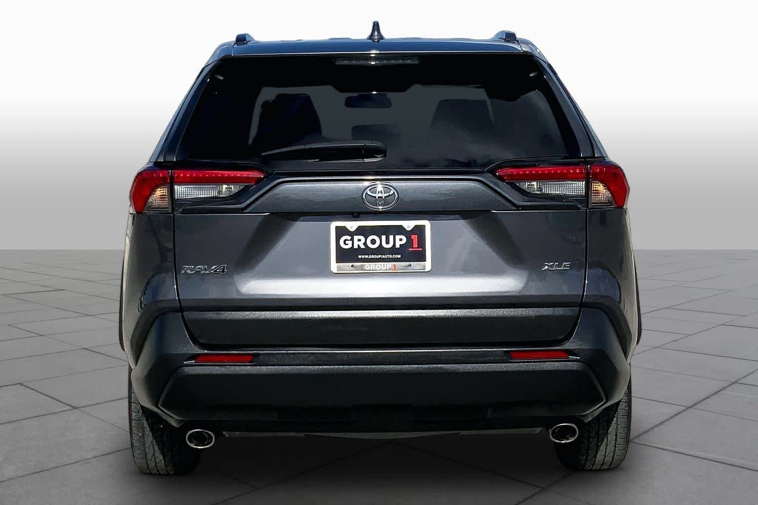 Used 2024 Magnetic Gray Metallic Toyota XLE image 5