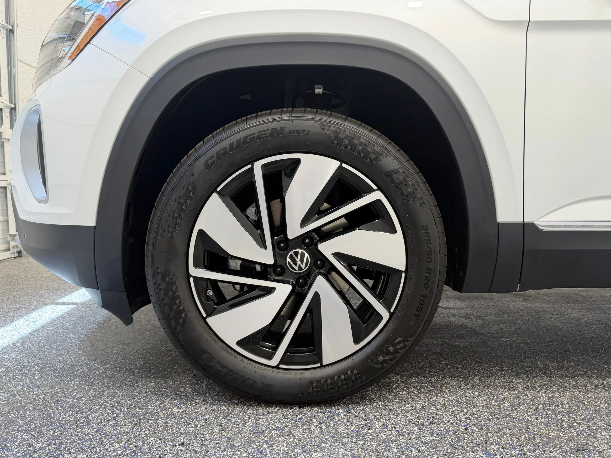 New 2026 White Volkswagen 2.0T SEL image 11