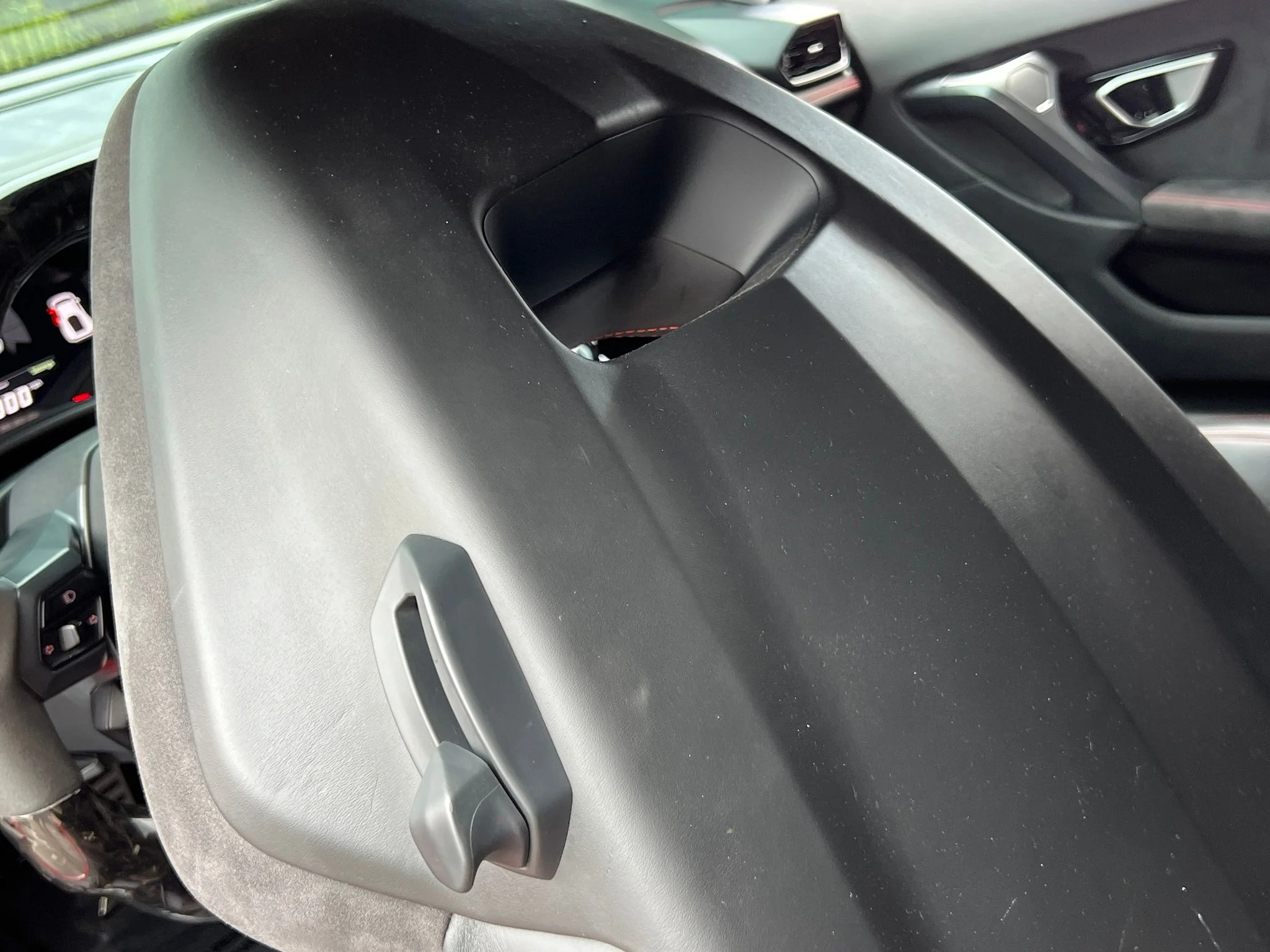 Used 2016 Red Lamborghini LP580-2 image 27