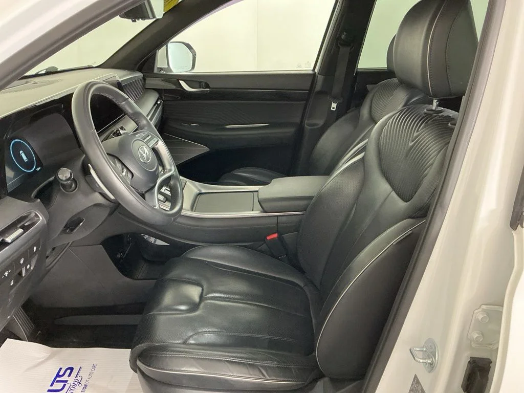 Certified Used 2024 White Hyundai Calligraphy image 10