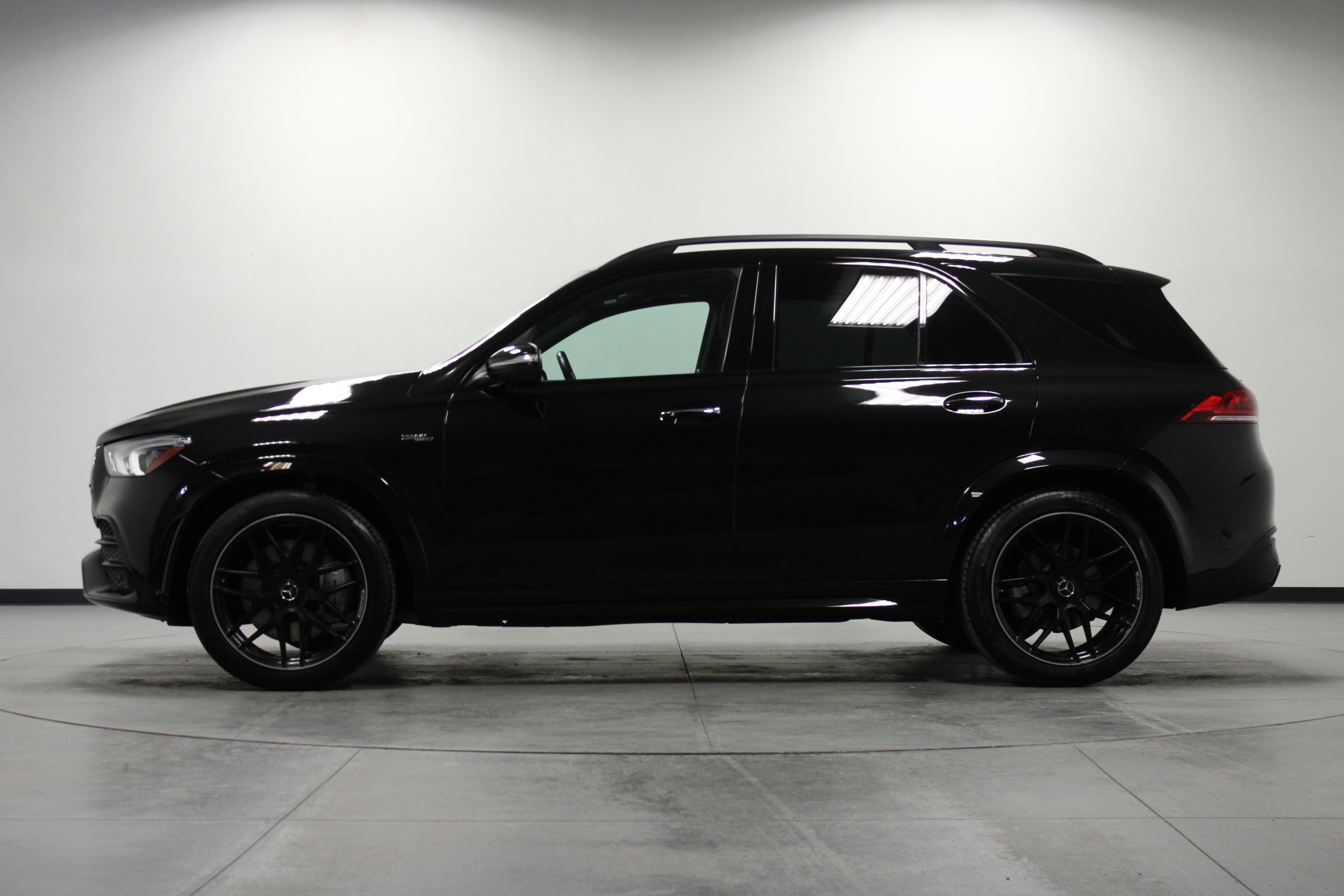 Used 2022 Obsidian Black Metallic Mercedes-Benz GLE 53 AMG® image 7
