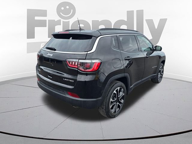 Used 2022 Black Jeep Limited image 5