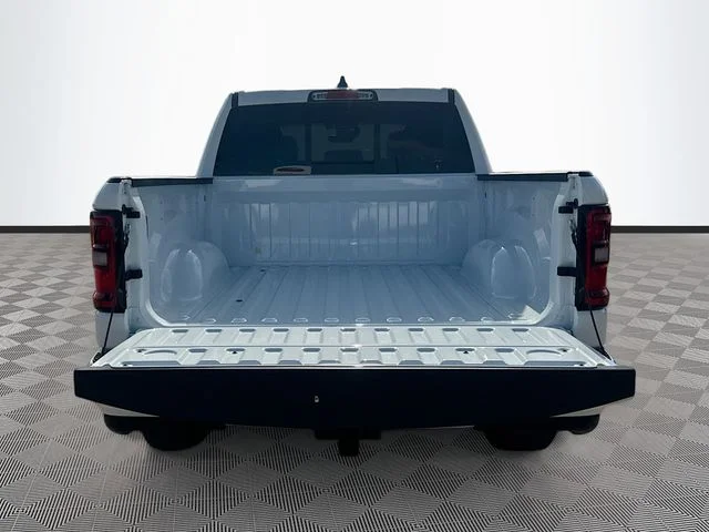 2026 RAM 1500 Express - Photo 26