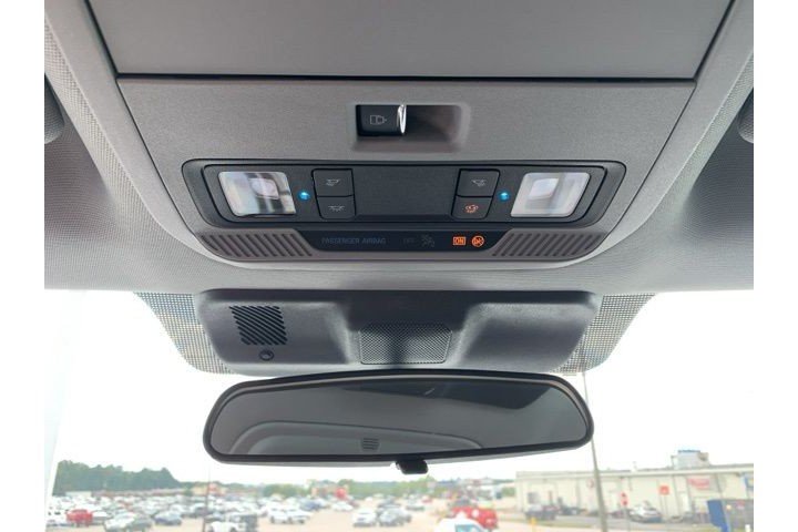 New 2026 Oxford White Ford F-350® XL image 18