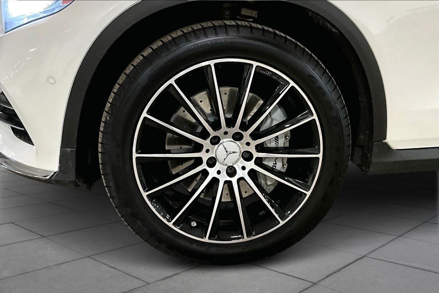 Used 2017 designo Diamond White Metallic Mercedes-Benz AMG® GLC 43 image 11