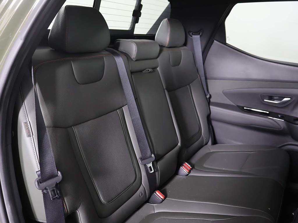 2025 Hyundai Santa Cruz Limited - Photo 33
