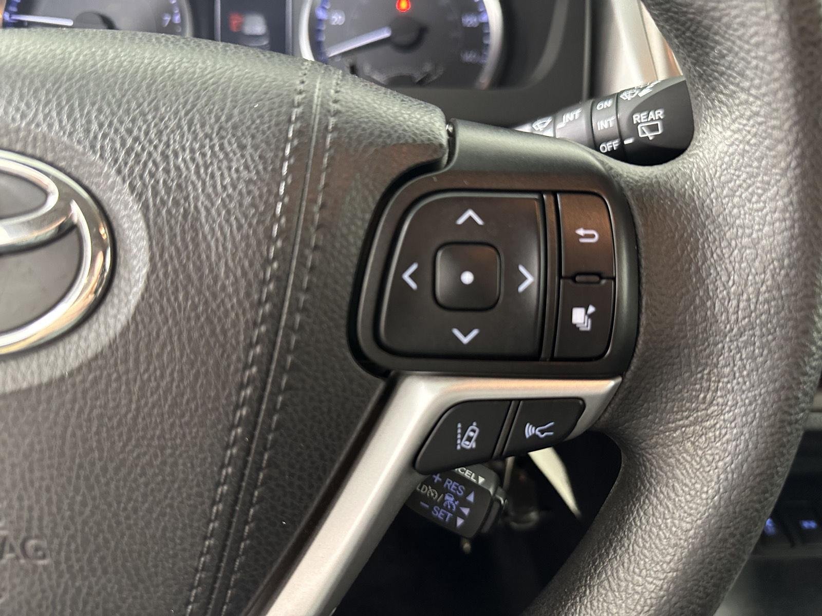 Used 2019 Ooh La La Rouge Mica Toyota LE image 26