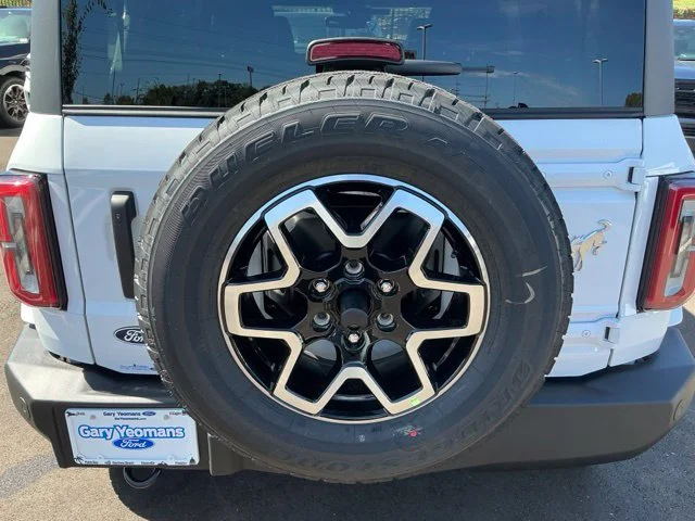 New 2026 White Ford Outer Banks image 8