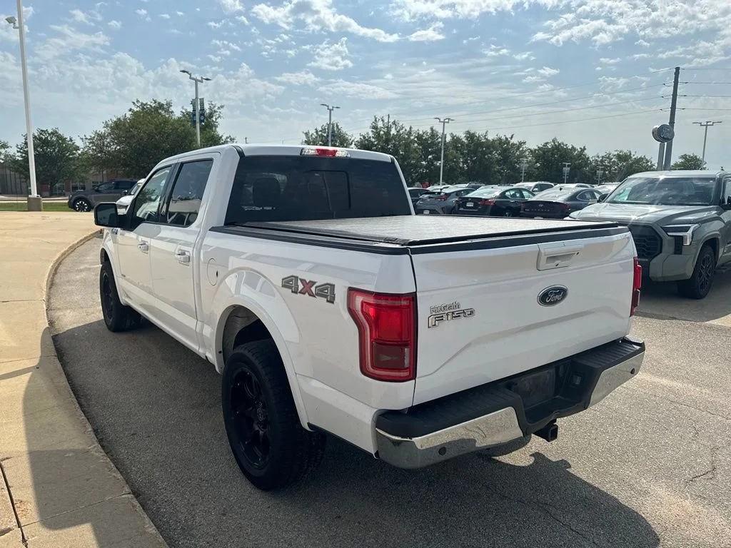 Used 2017 White Ford Lariat image 5
