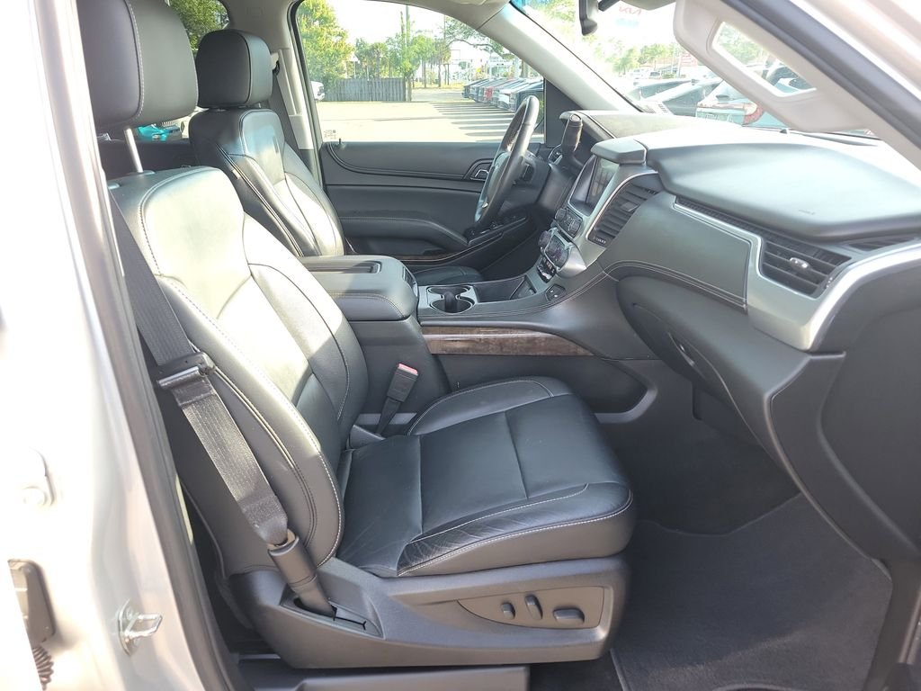Used 2018 Silver Chevrolet LT image 7