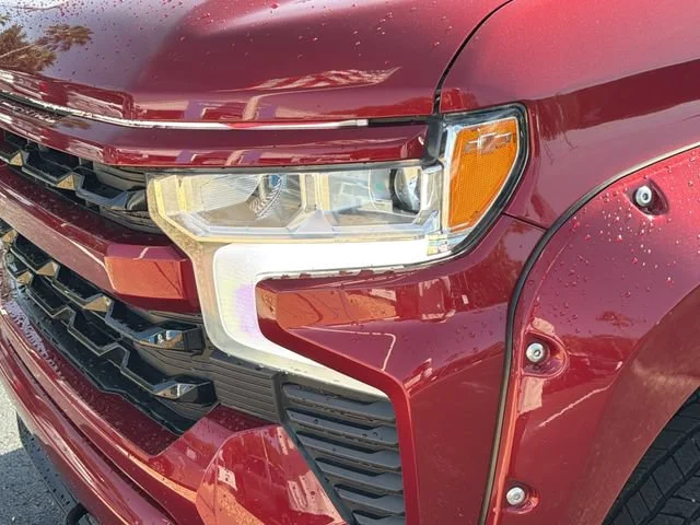 Used 2022 Cherry Red Tintcoat Chevrolet RST image 7