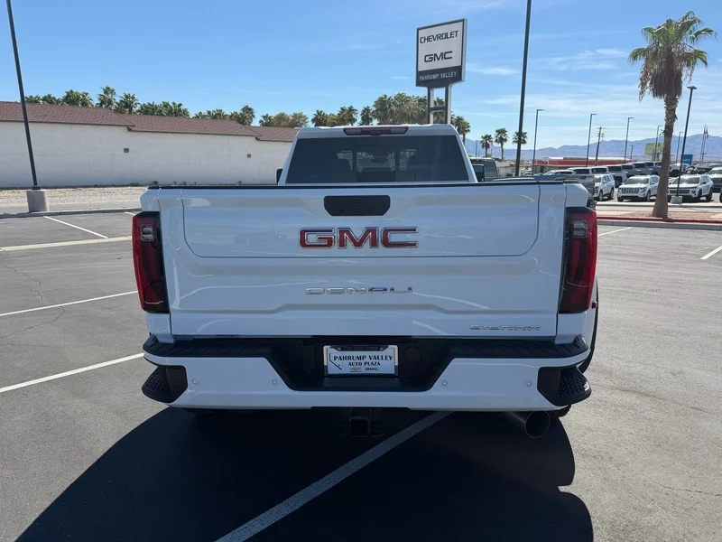 New 2026 Summit White GMC Denali DRW image 4