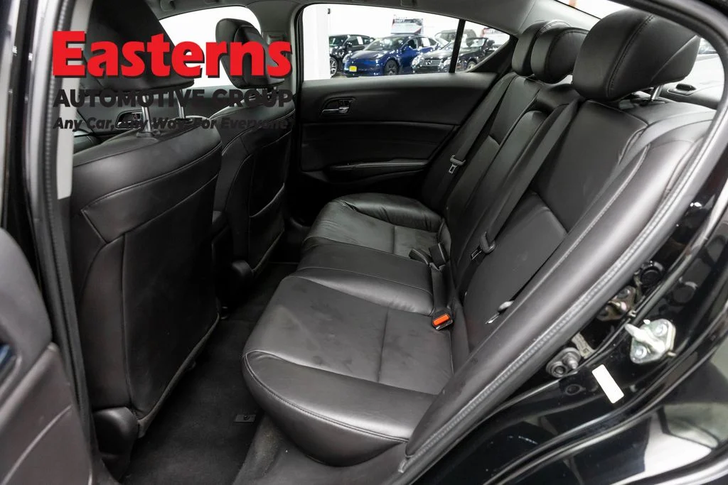 Used 2018 Black Acura 2.4L image 23
