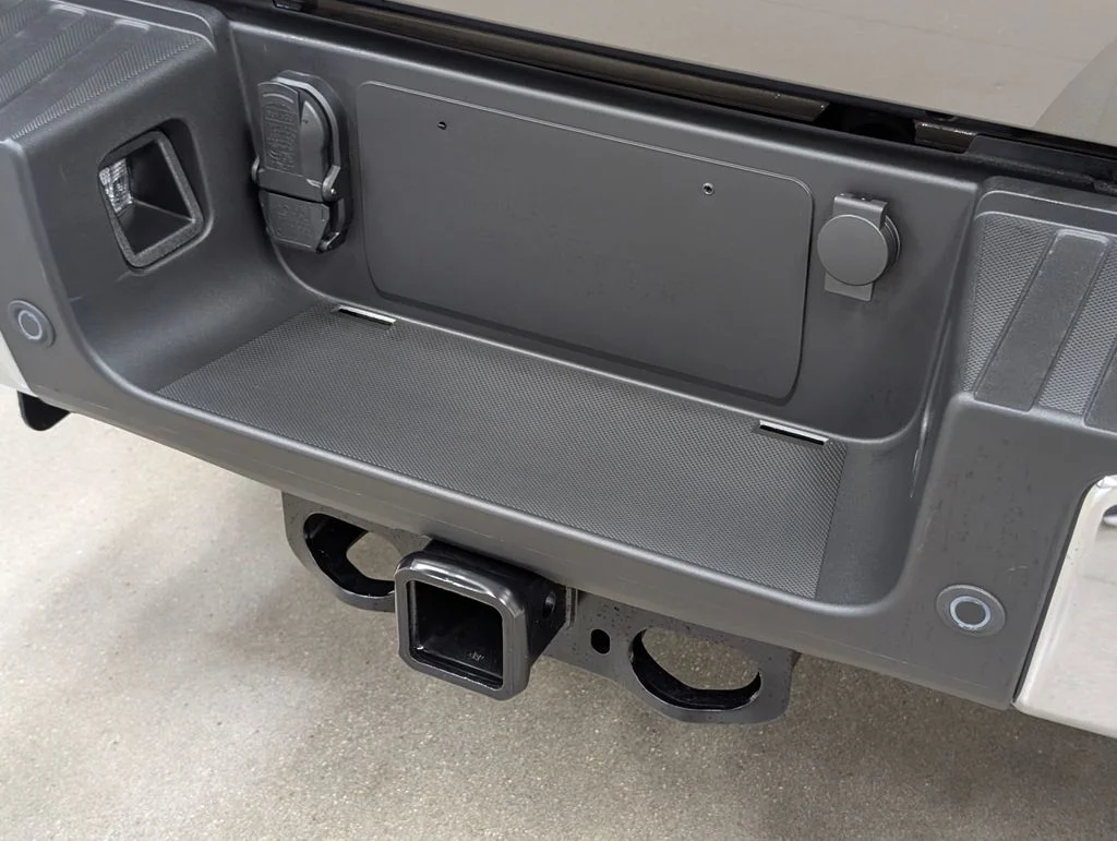 New 2026 Marsh Gray Ford F-250® Lariat® image 31