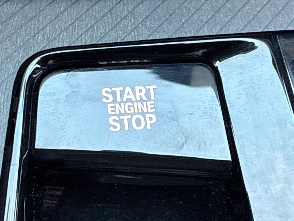Used 2025 White BMW 30 xDrive image 26