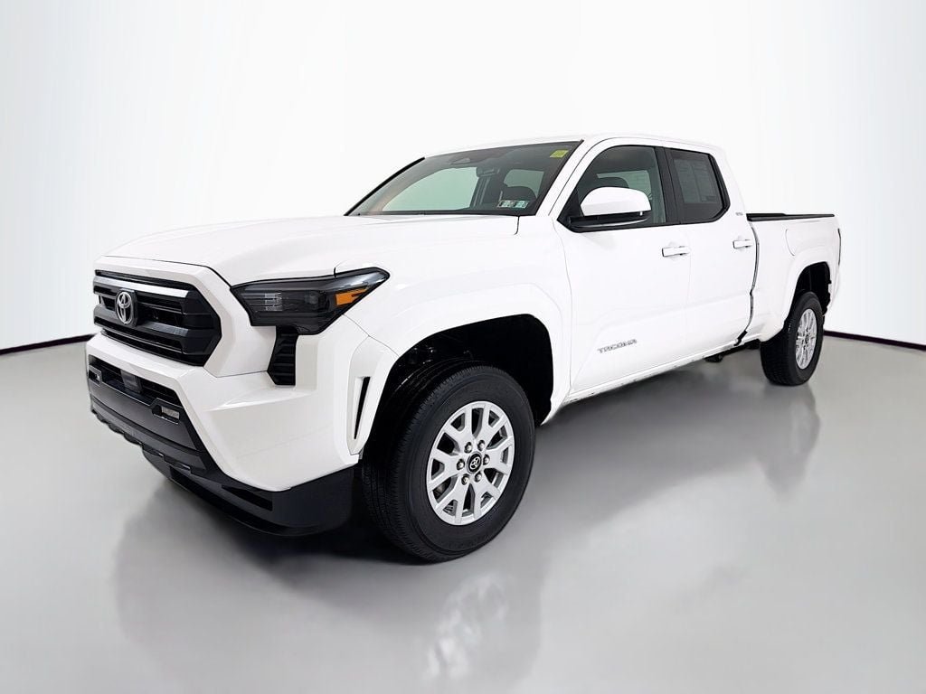 Used 2025 Ice Cap Toyota SR5 Double Cab 6