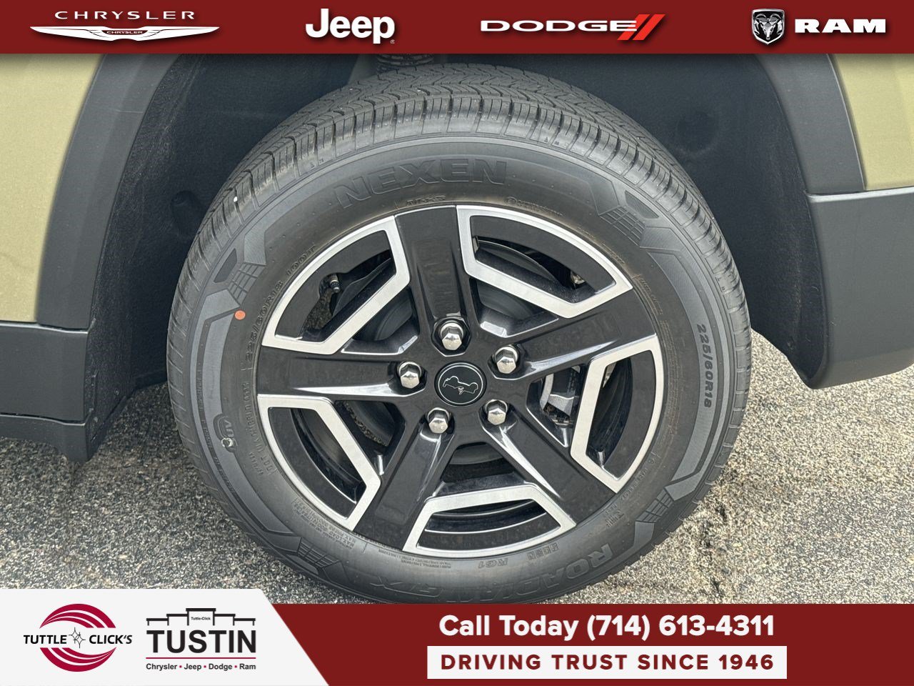New 2027 41 Paint Jeep Laredo image 16