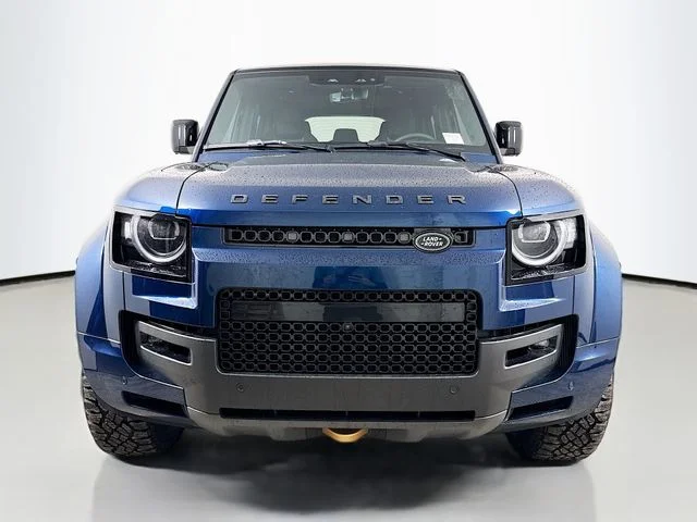 New 2026 Sargasso Blue Premium Metallic Land Rover OCTA image 2
