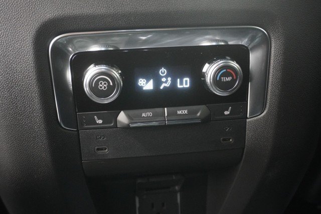 2026 GMC Yukon XL Denali - Photo 26