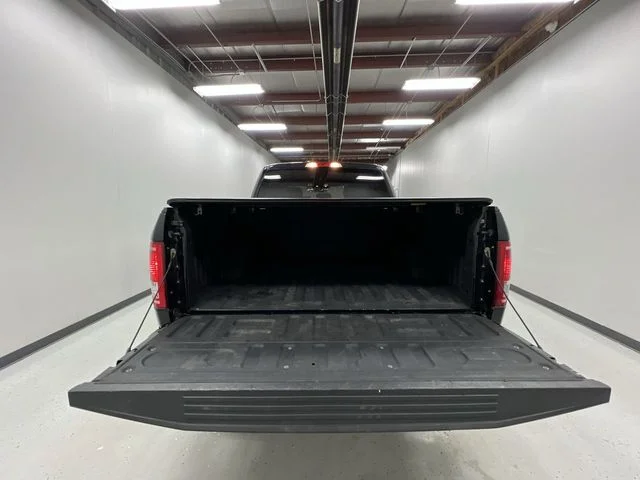 2017 Ford F-150 XL - Photo 22