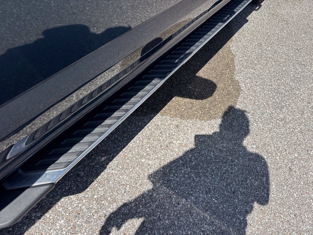 Used 2017 Blue Ford XLT image 10
