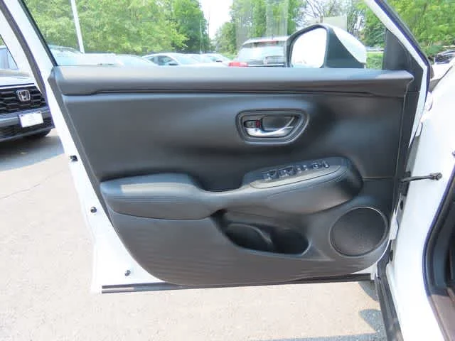 Certified Used 2023 Platinum White Pearl Honda LX image 15