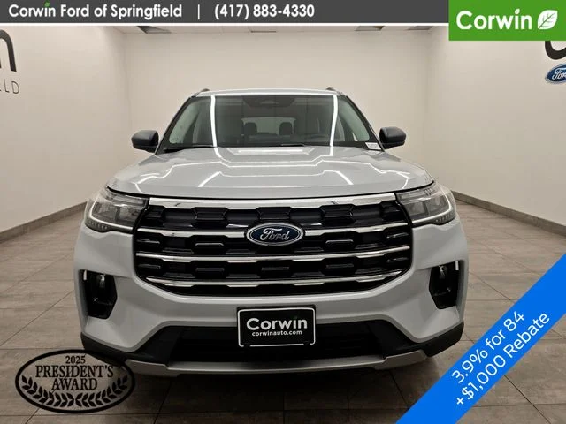 New 2026 Space White Metallic Ford Active image 10