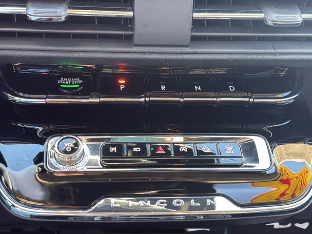 Used 2023 Black Lincoln Standard image 40