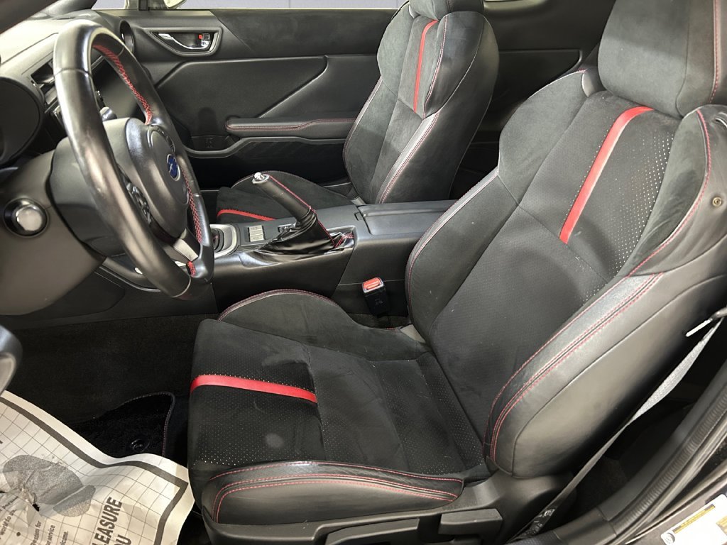 Used 2023 Black Subaru Limited image 7