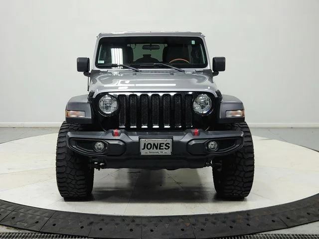 Used 2021 Silver Jeep Unlimited Willys image 3