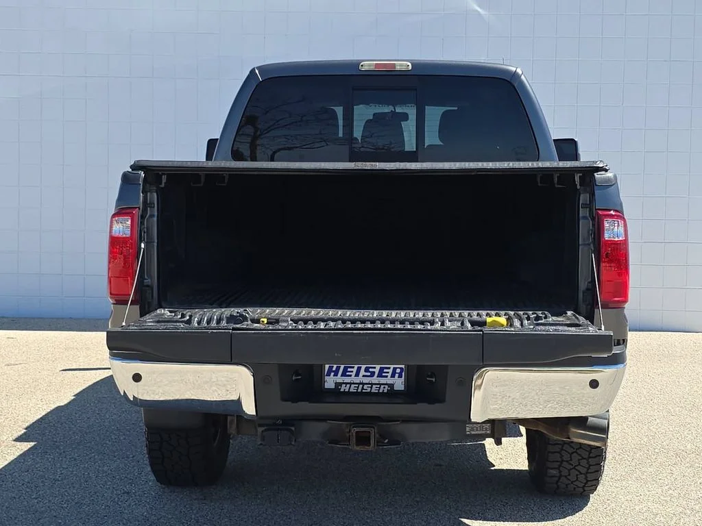 Used 2016 Gray Ford XLT image 27