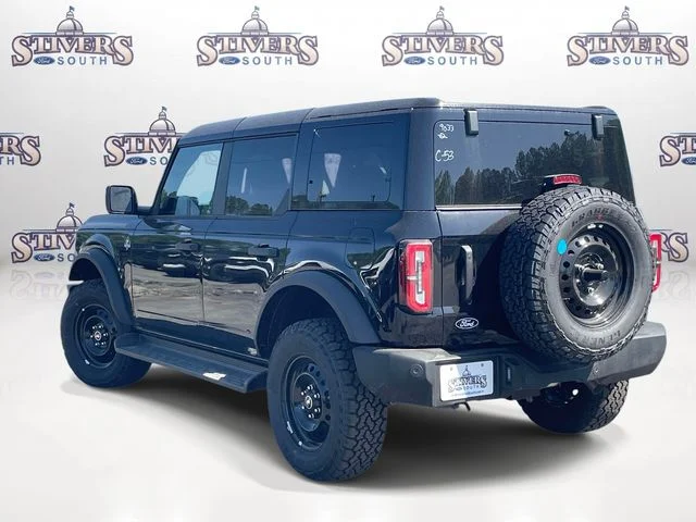 New 2026 Black Ford Outer Banks image 4