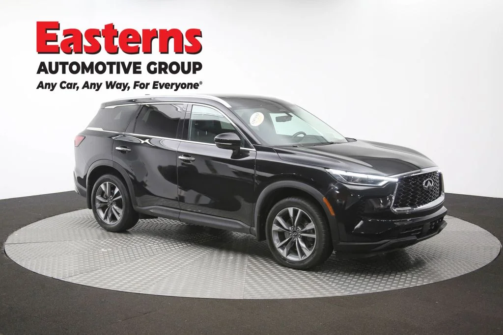 Used 2023 Black INFINITI LUXE image 53