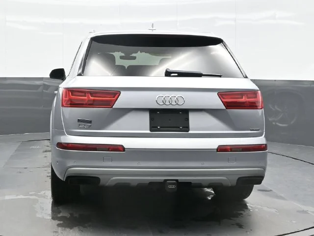 Used 2019 Silver Audi 55 Prestige image 2