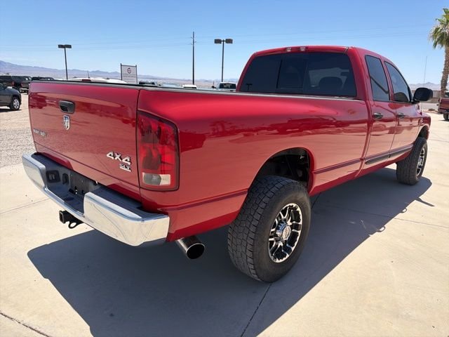 Used 2006 Red Dodge SLT image 3
