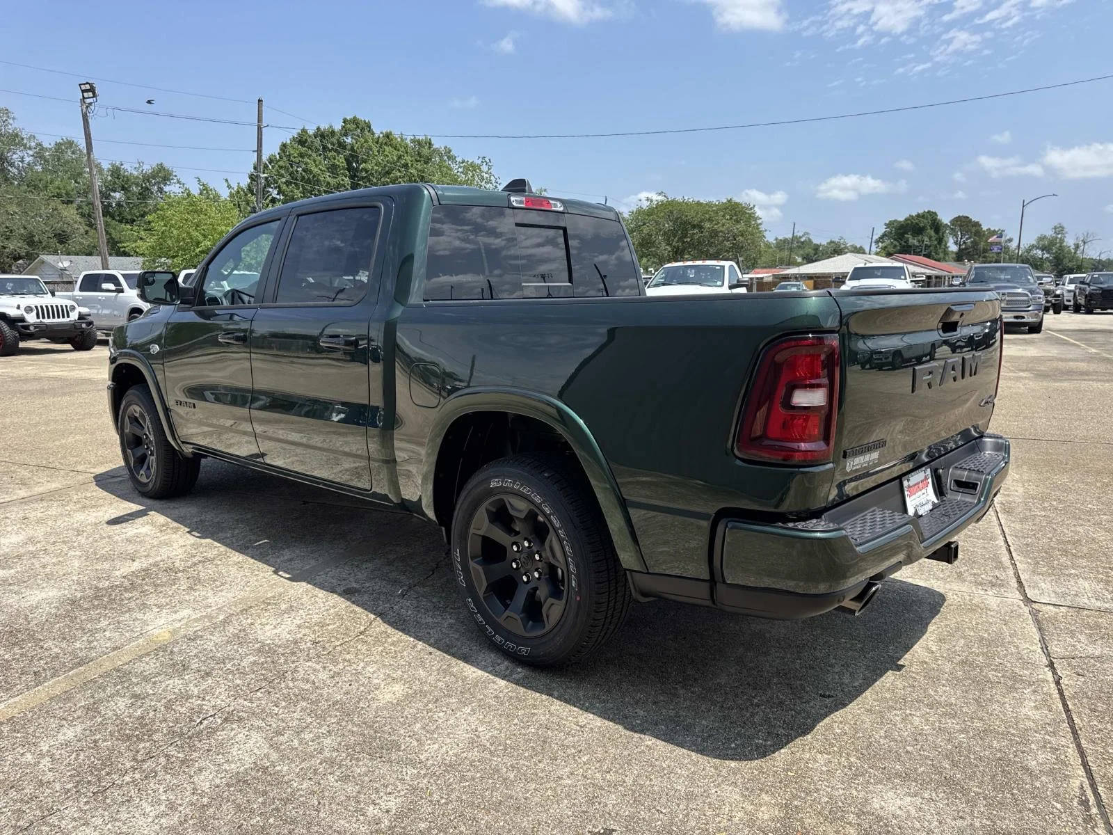 New 2026 Serrano-Green Metallic Exterior Paint RAM Big Horn image 4