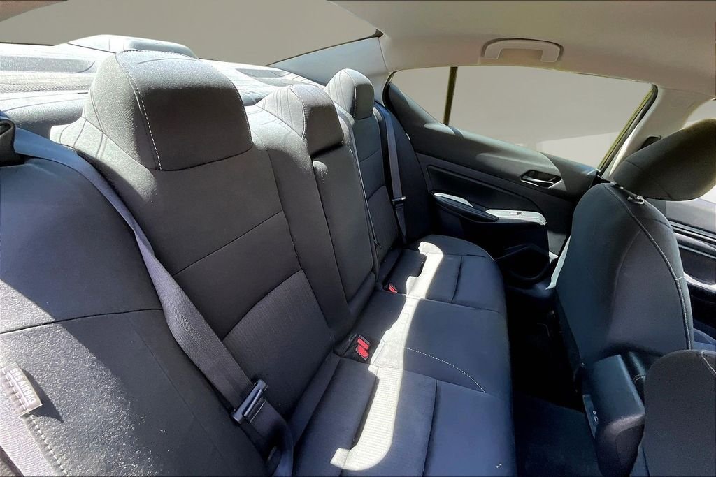 Used 2025 Super Black Clearcoat Nissan 2.5 SV image 23
