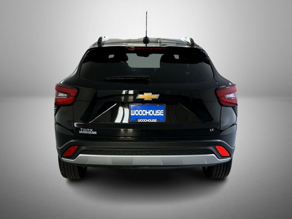 Used 2025 Black Chevrolet LT image 6