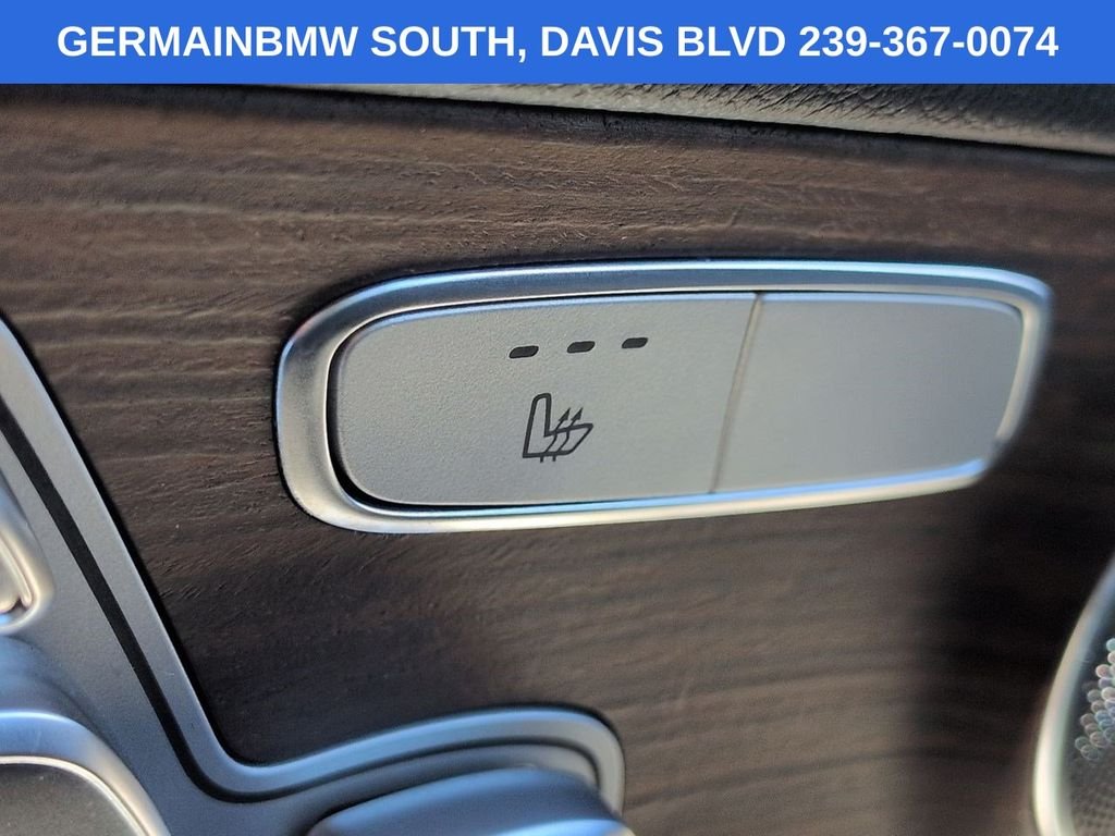 Used 2022 Polar White Mercedes-Benz GLC 300 image 24