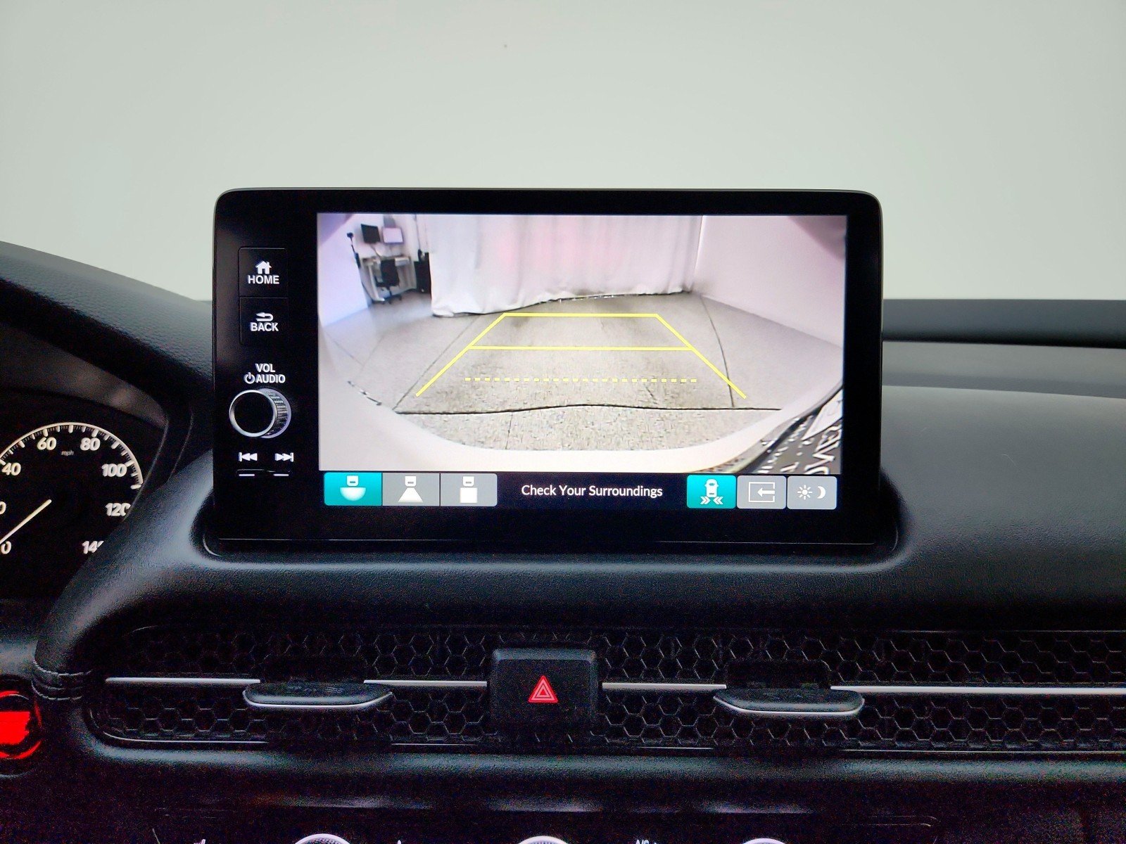 Used 2023 PLATINUM WHITE Honda EX-L image 21