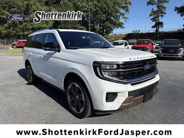 2025 Ford Expedition King Ranch