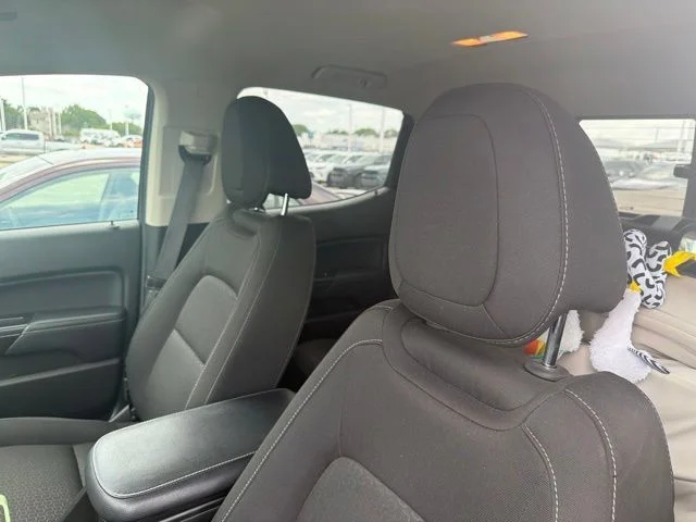 Used 2020 Blue GMC SLE1 image 6