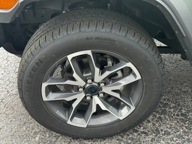 Certified Used 2025  Jeep Sport S 4xe image 10